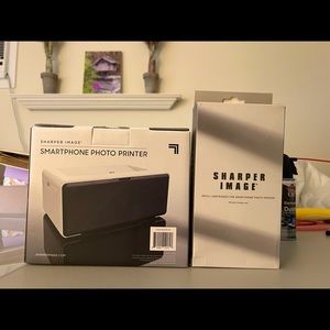 New Color 4x5 photo smartphone photo printer. Works with android & iPhones.